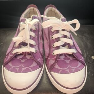 COACH! BARRETT STYLE  PURPLE SNEAKERS! NEW W/O TAGS !!